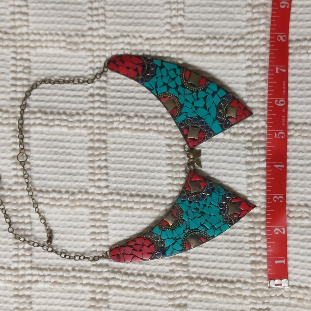 Collar Necklace